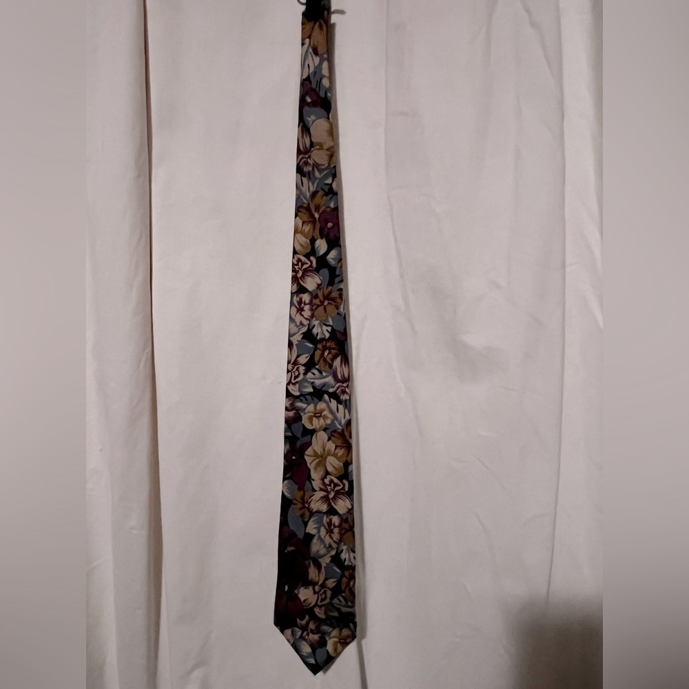 Perry Ellis Portfolio Italian 100% Silk Tie Hawaiian‎ Luau Aloha Floral